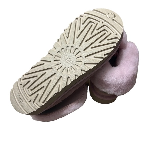 UGG Alana Wool Collar Ankle Sheepskin Boots in Pink Size 6 - Picture 6 of 7